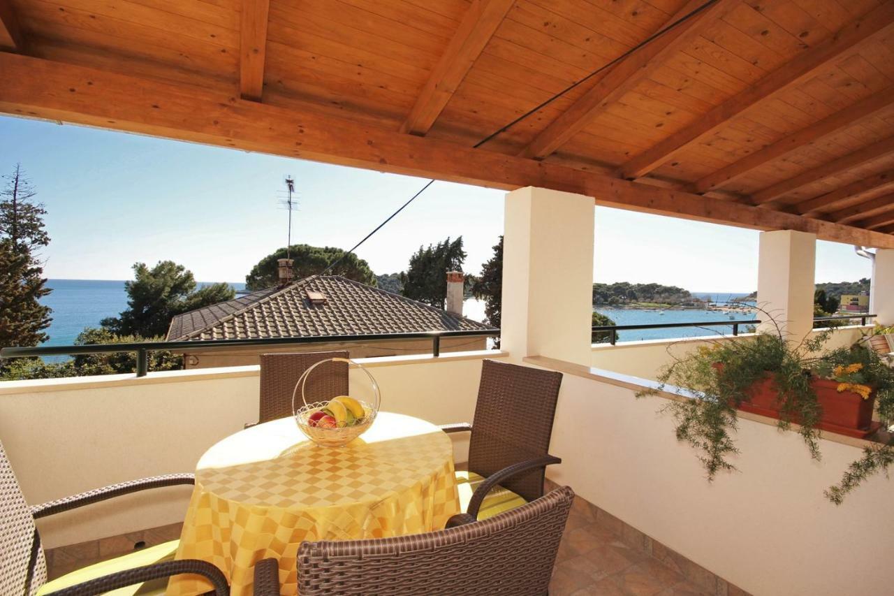 Apartments Tonka Near Beach And Sea Pula Exterior foto